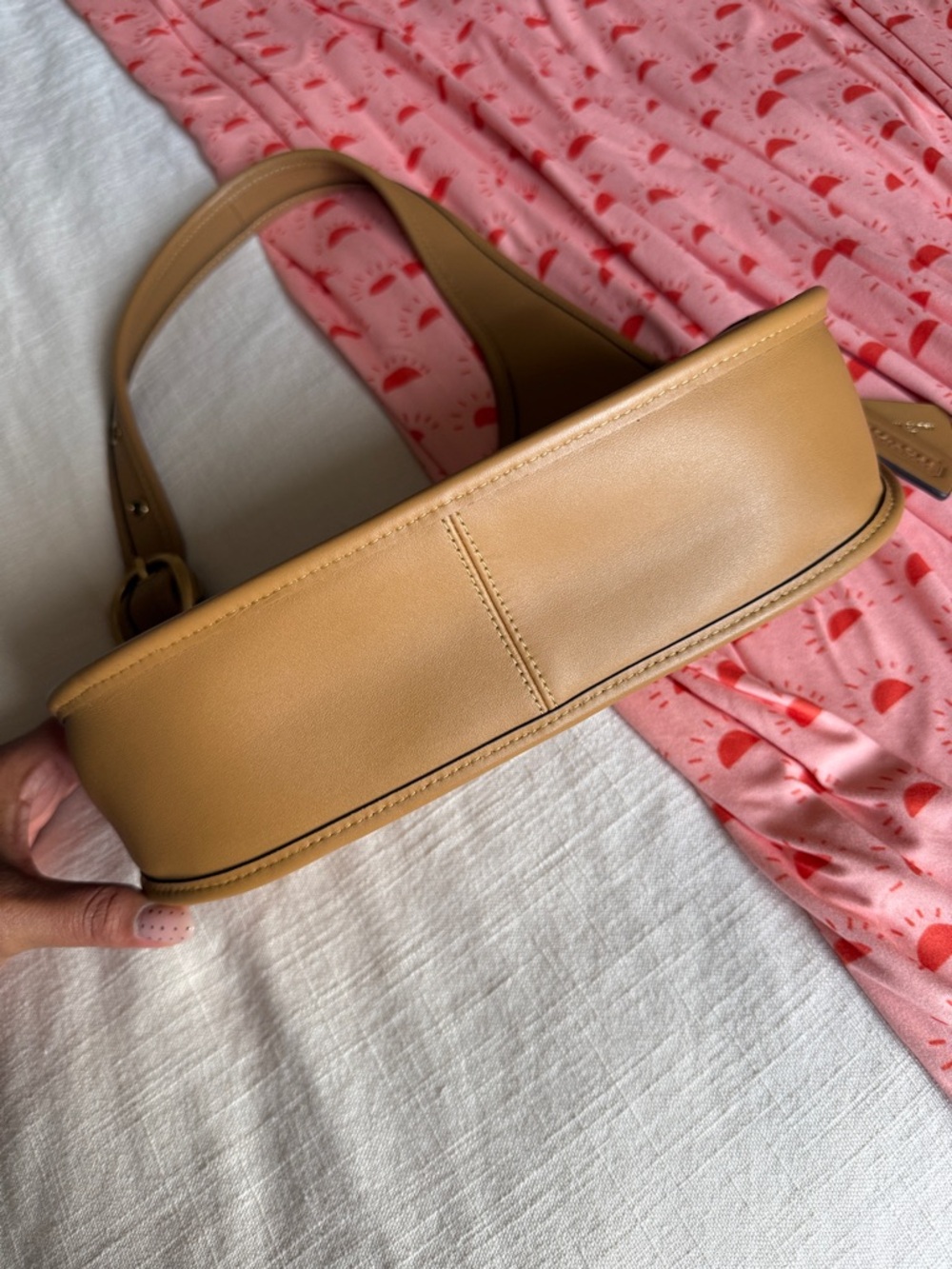 Coach Cashin Carry Crescent Bag in Honey Brown - Picture 3 of 7